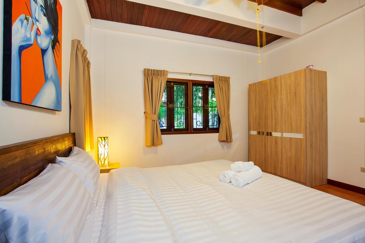 Traditional Thai Villa Nikkie In Tropical Nature, 4Br & Pool, Near Rawai Beach Nai Harn Exterior photo
